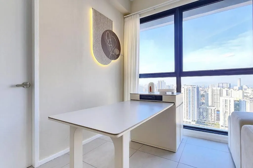 Bathtub With Seaview, 8Pax, Urban Suites - 5Km To Komtar George Town