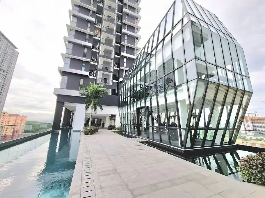 Apartment Bathtub With Seaview, 8Pax, Urban Suites - 5Km To Komtar George Town Malaysia