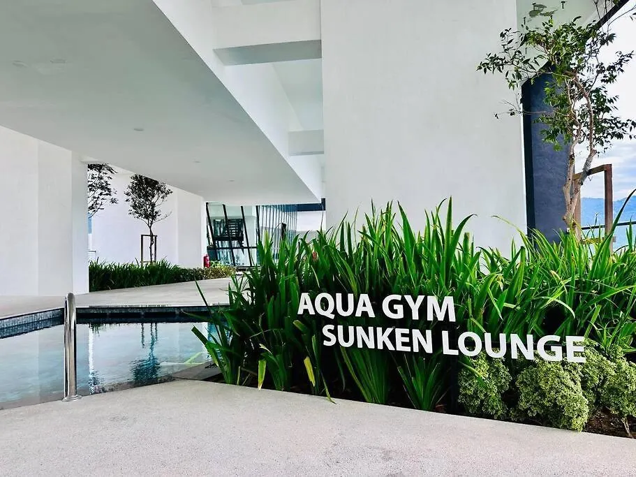 Apartment Bathtub With Seaview, 8Pax, Urban Suites - 5Km To Komtar George Town Malaysia